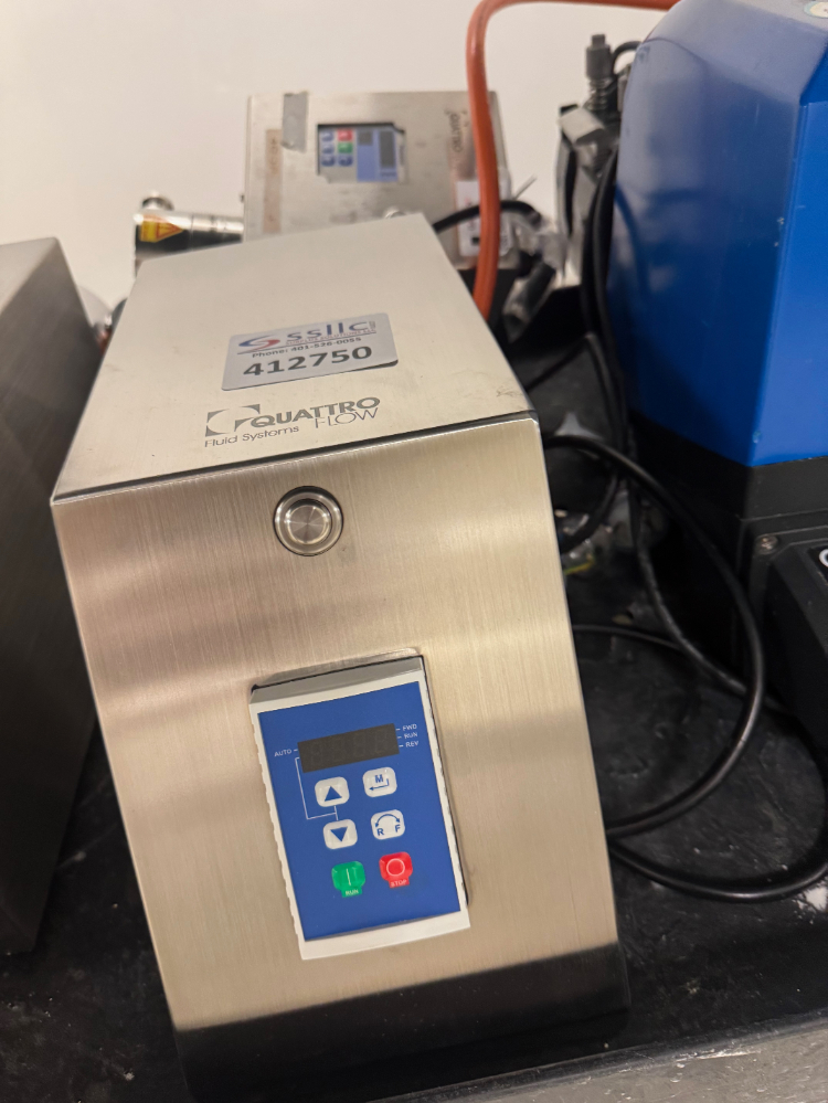 Image of QuattroFlow QF15 Pump w/ Controller